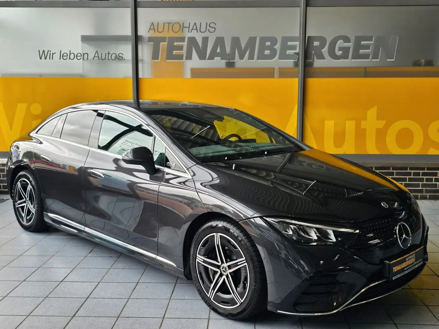 Mercedes-Benz EQE 350 AMG Edition ACC Memory eHeckkl. Grijs - 1