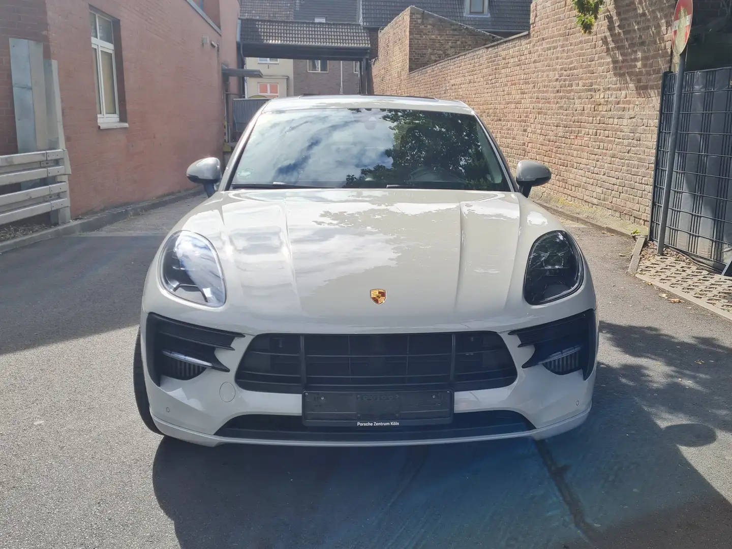 Porsche Macan GTS - 2