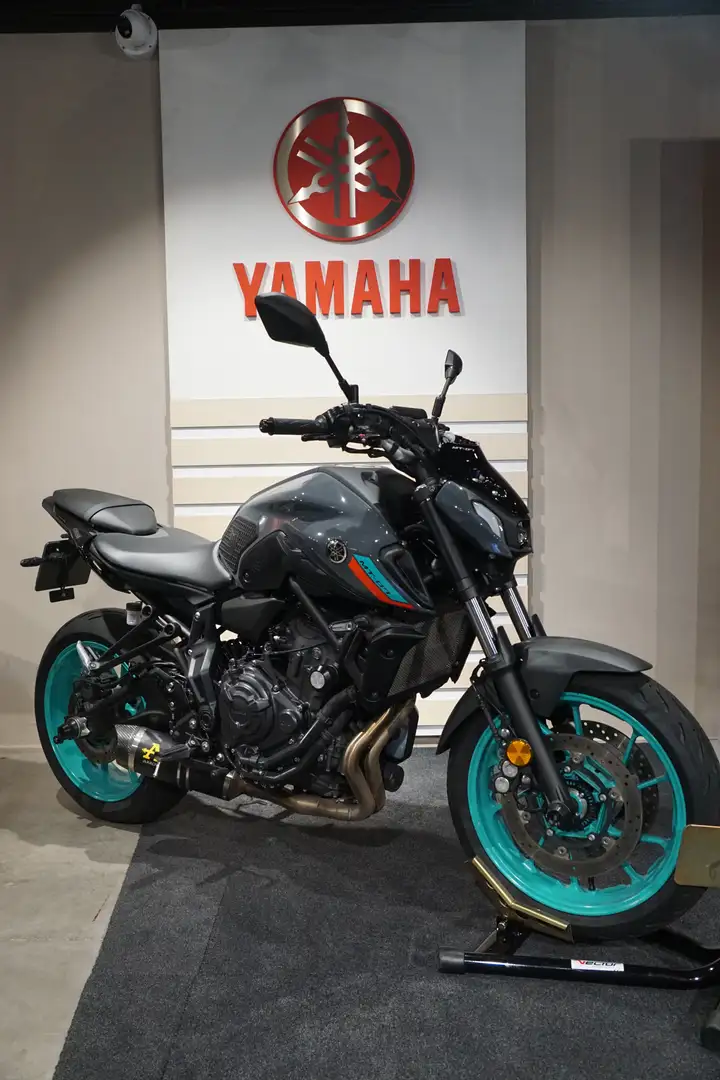 Yamaha MT-07 Grau - 1
