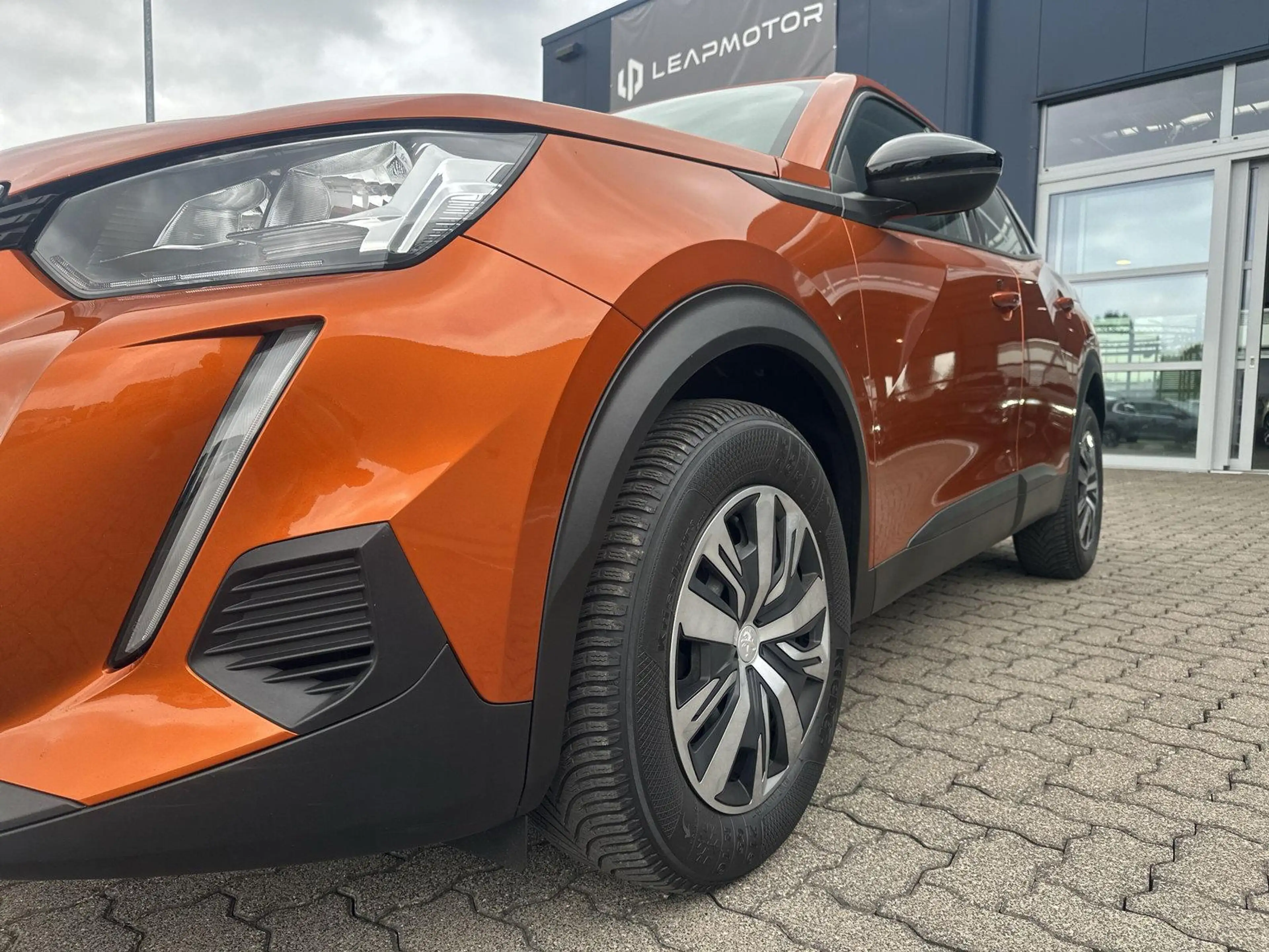 Peugeot 2008 Active 100 ++ Sitzheizung ++ — photo 7