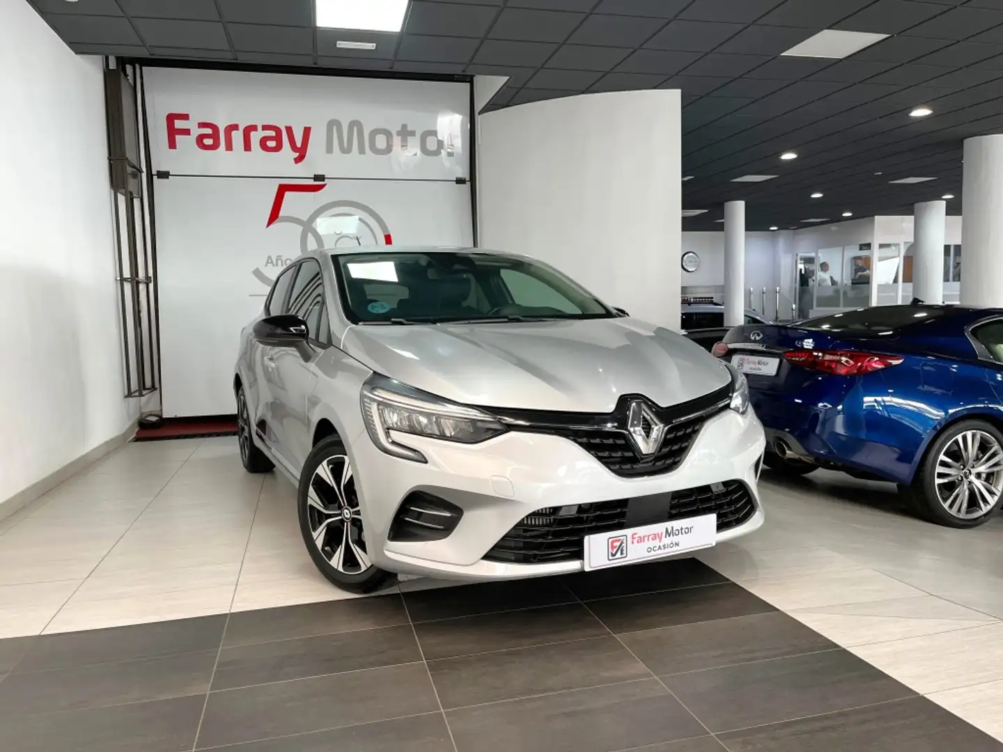 Renault Clio LIMITED TCE Plateado - 2