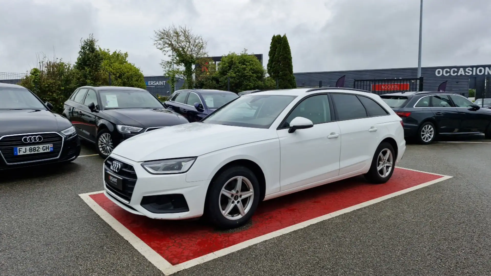 Audi A4 35 TFSI 150 BUSINESS LINE Blanc - 1