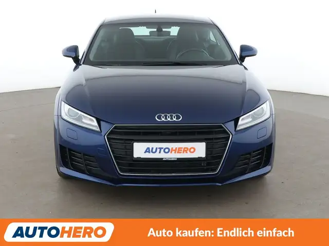 Audi TT view 9