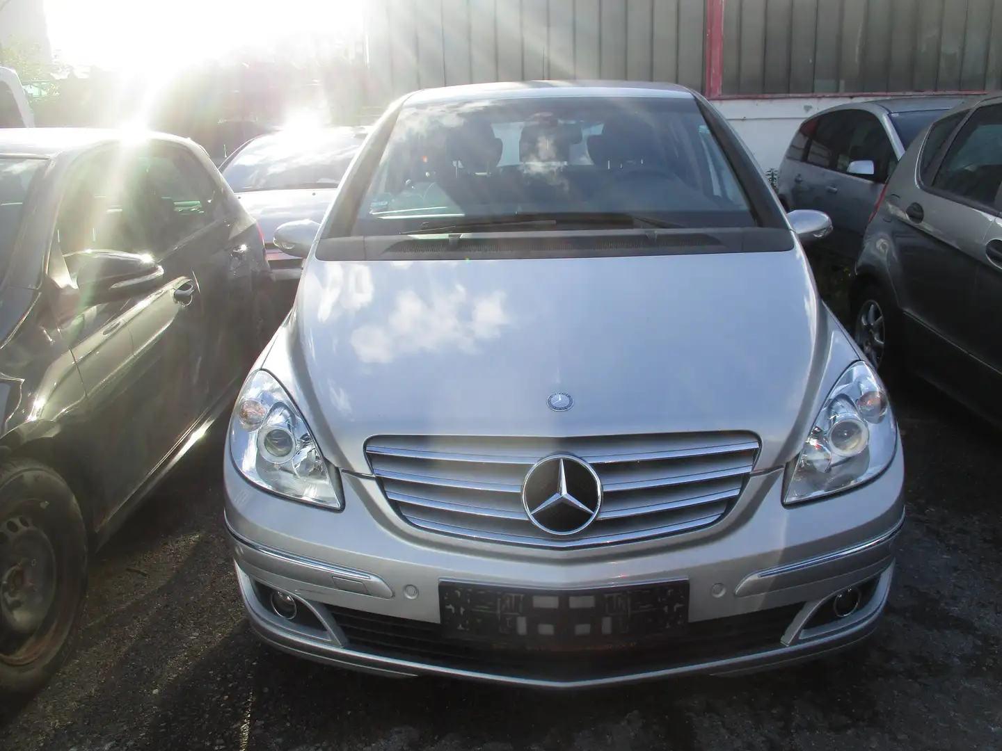 Mercedes-Benz B 180 B 180 CDI Aut. Grau - 2