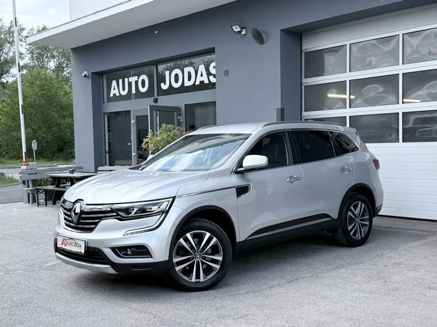 Renault Koleos dCi 175 4WD Intens **Kamera/Lenkradheiz.** Silber - 2