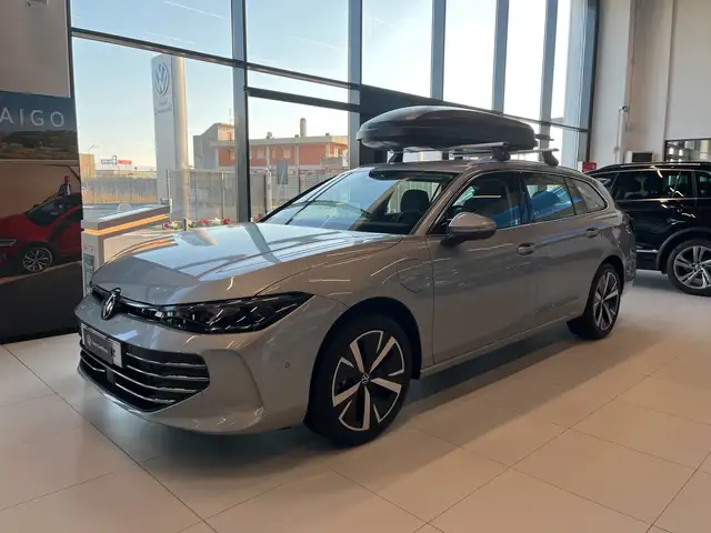 Volkswagen Passat 1.5 TSI eHYBRID Business