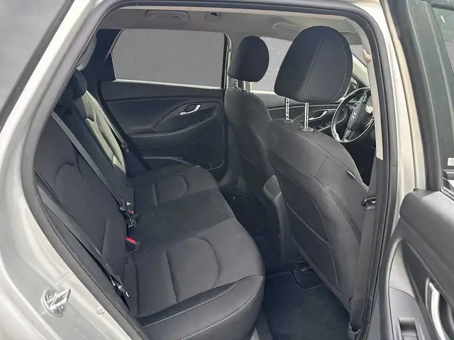 Hyundai I30 view 5