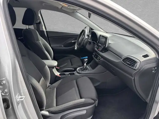 Hyundai I30 view 3