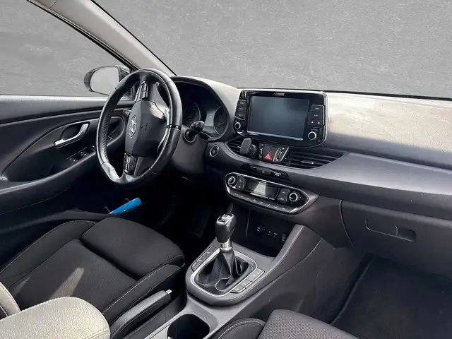Hyundai I30 view 4