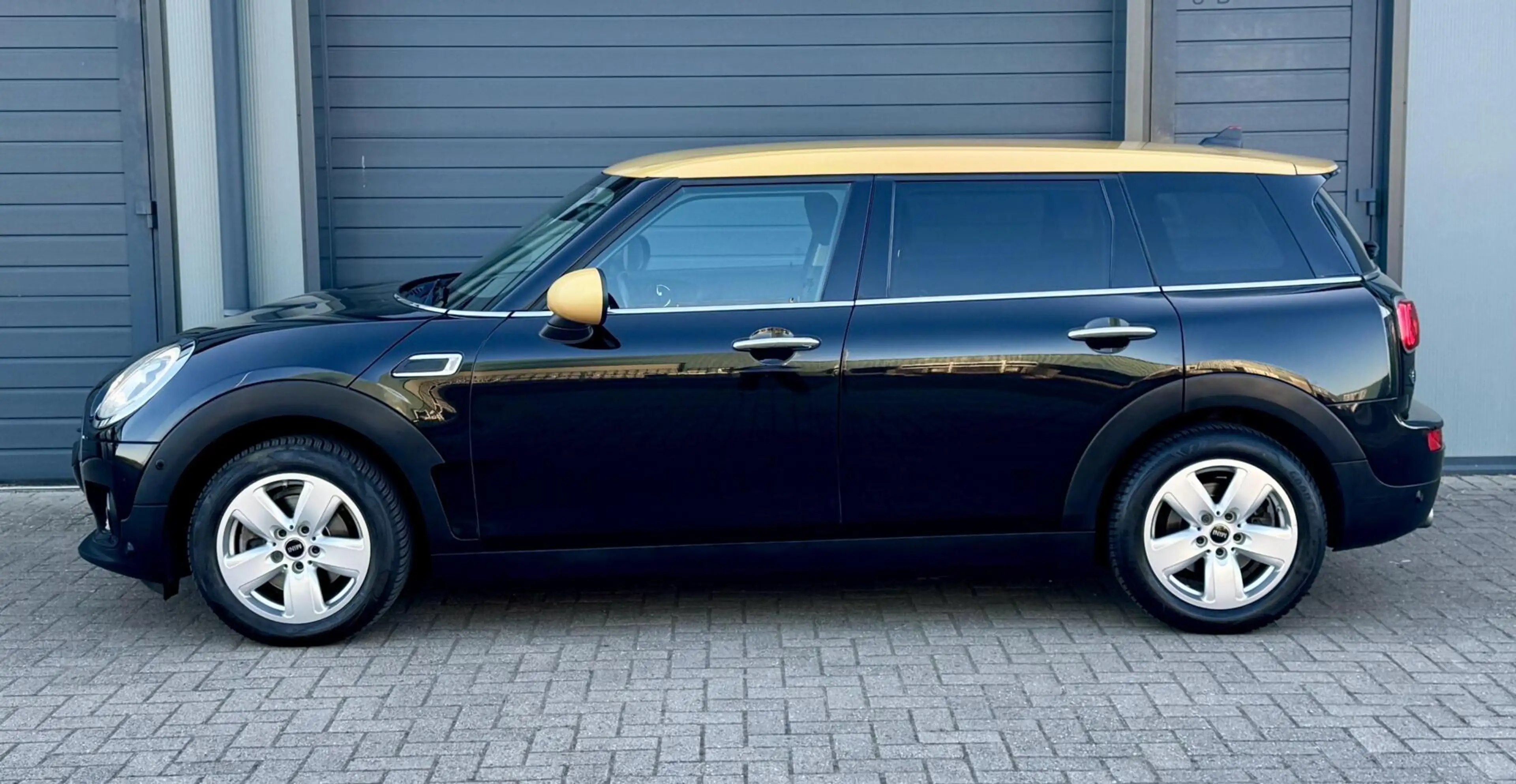 MINI Cooper Clubman 1.5 - 136pk Salt Serious Business | AUTOMAAT | LAG — photo 7