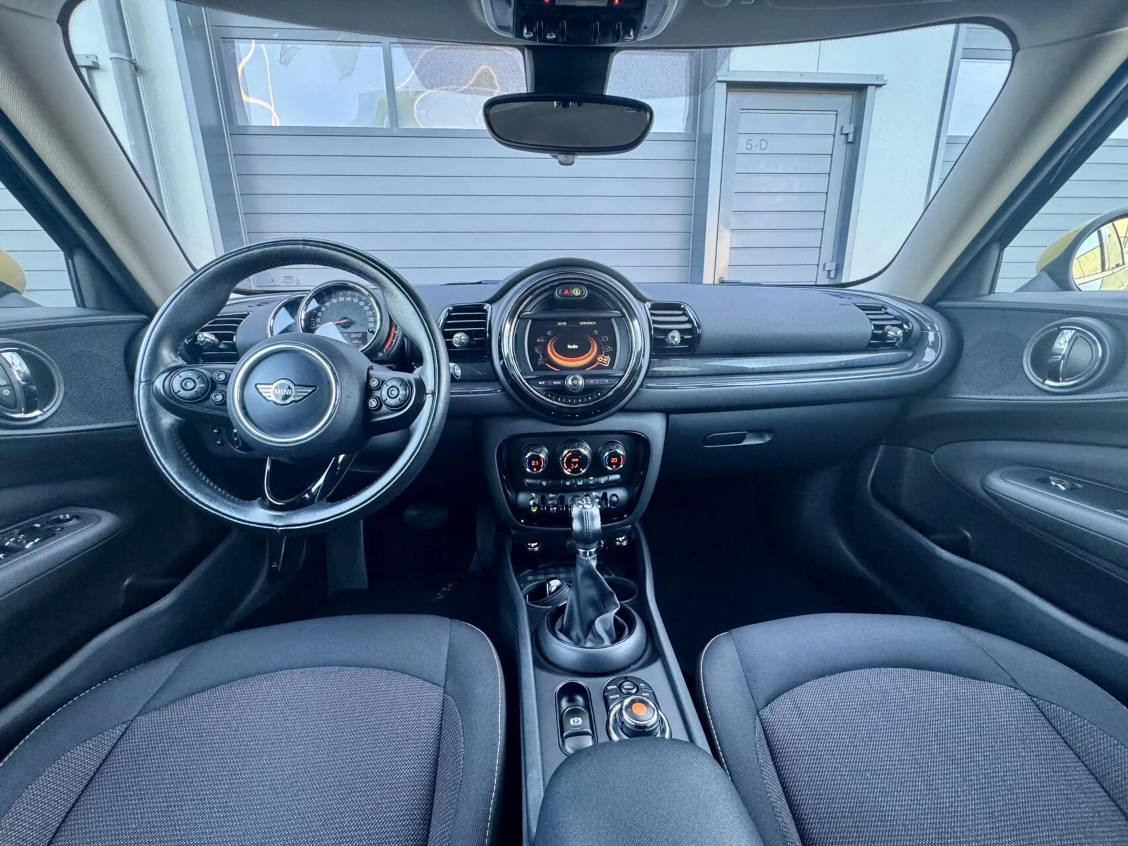 MINI Cooper Clubman 1.5 - 136pk Salt Serious Business | AUTOMAAT | LAG — photo 3