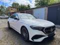 Mercedes-Benz E 200 EUR1 possible 2025 AMG Line Premium Plus FULL Alb - thumbnail 1