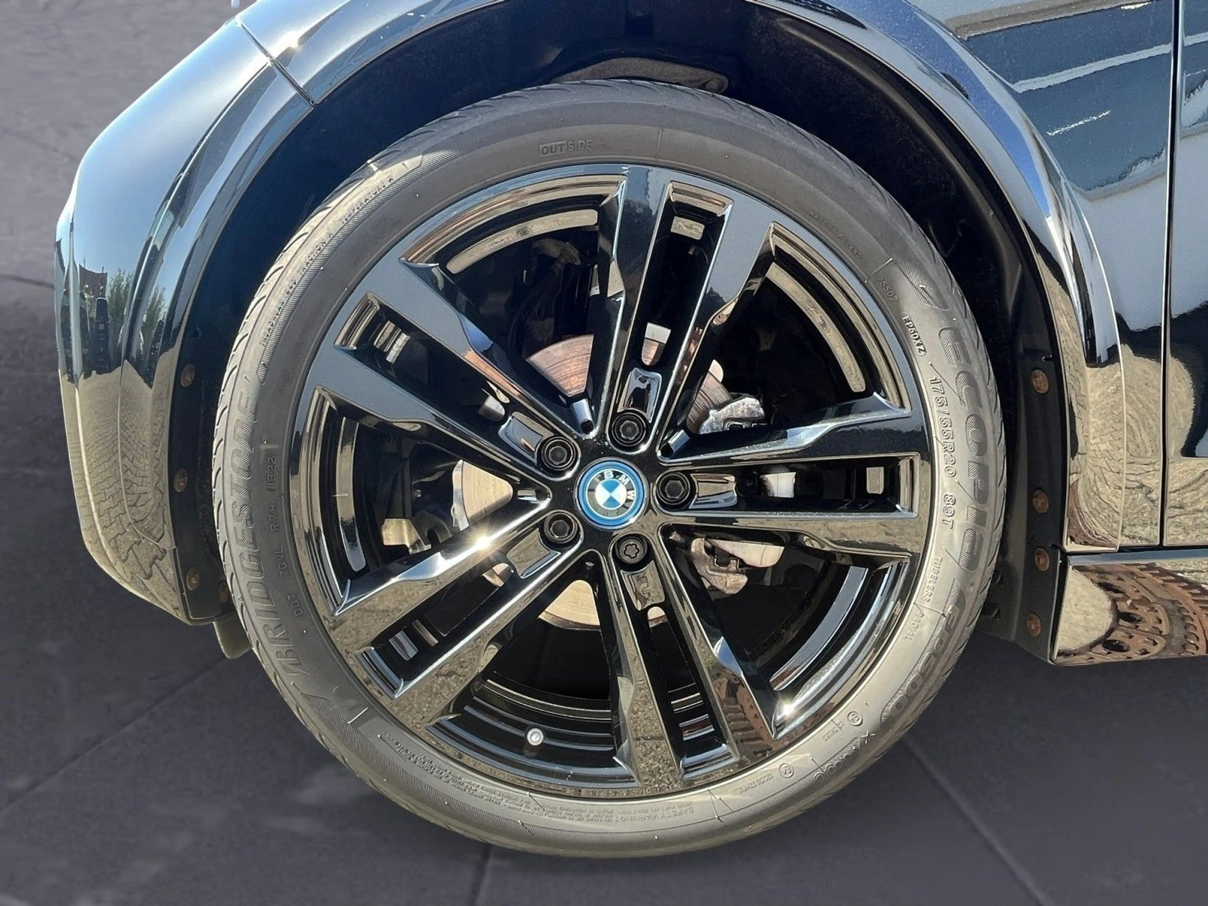 BMW i3 s (120 Ah), Navi Business Klimaaut. PDC — photo 8