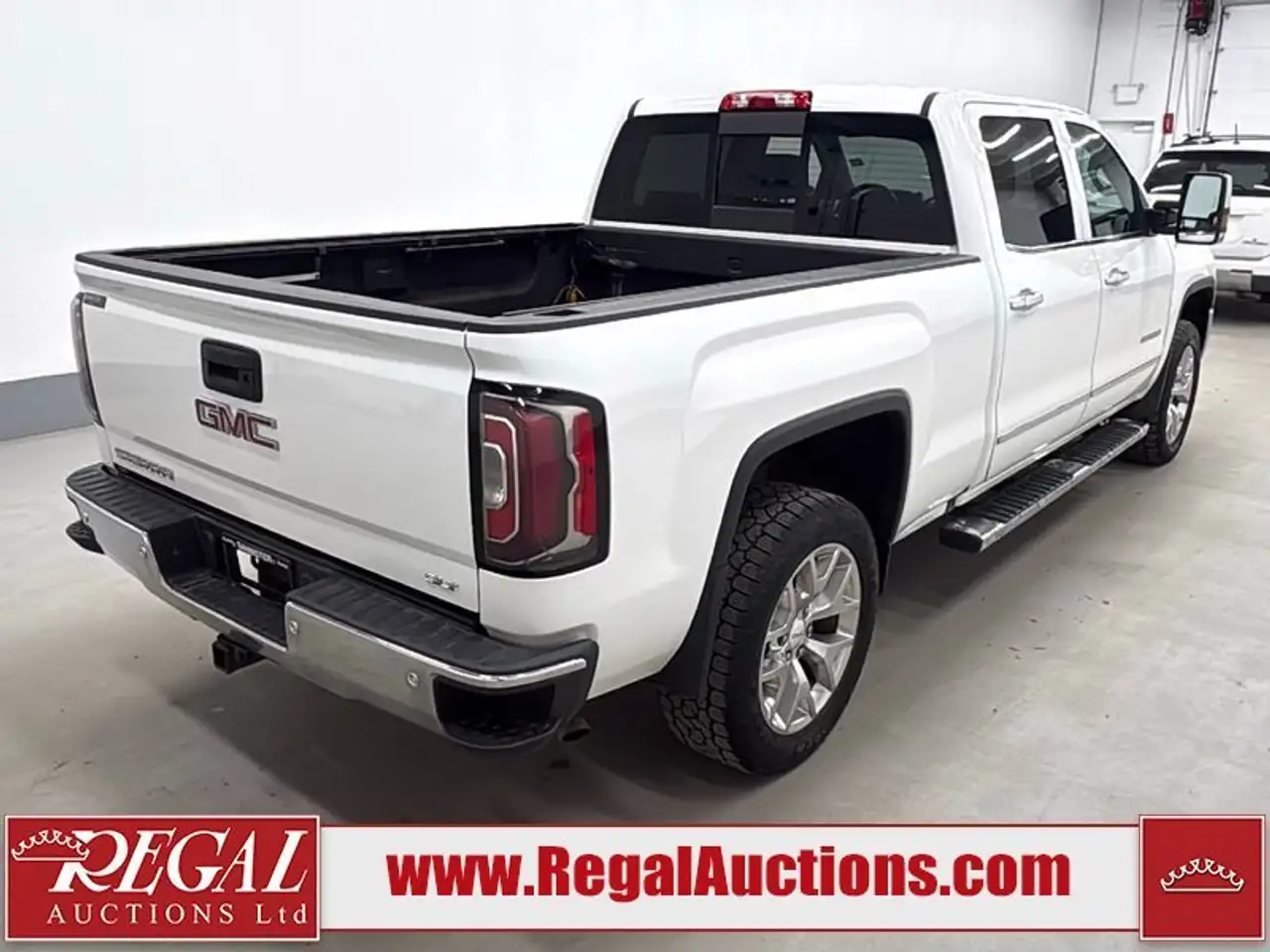 GMC Sierra 1500 снимка GMC Sierra 1500