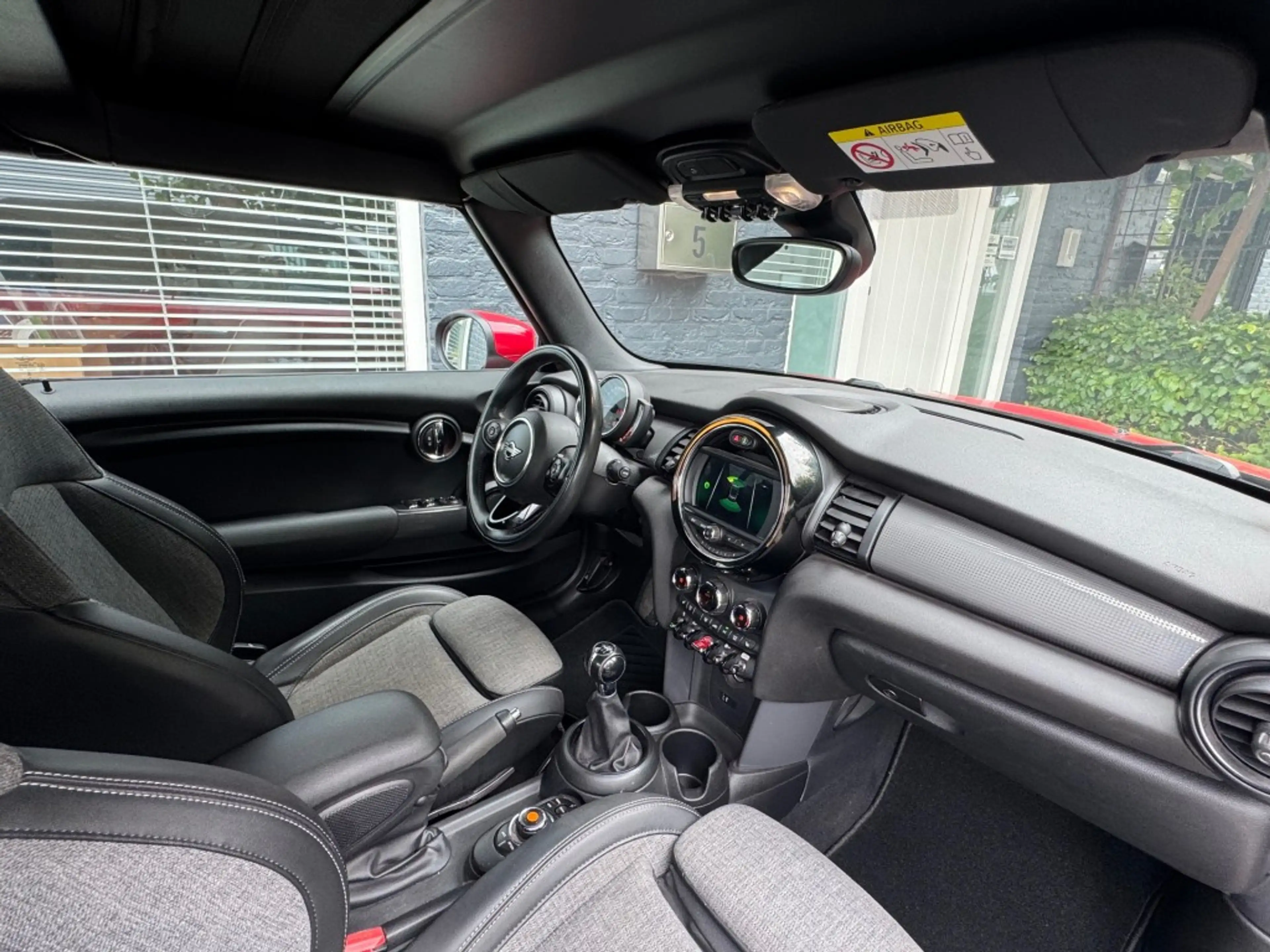 MINI Cooper Cabrio 1.5 COOPER + Led + Navi + 1/2 Leder + 17 inch JCW — photo 15