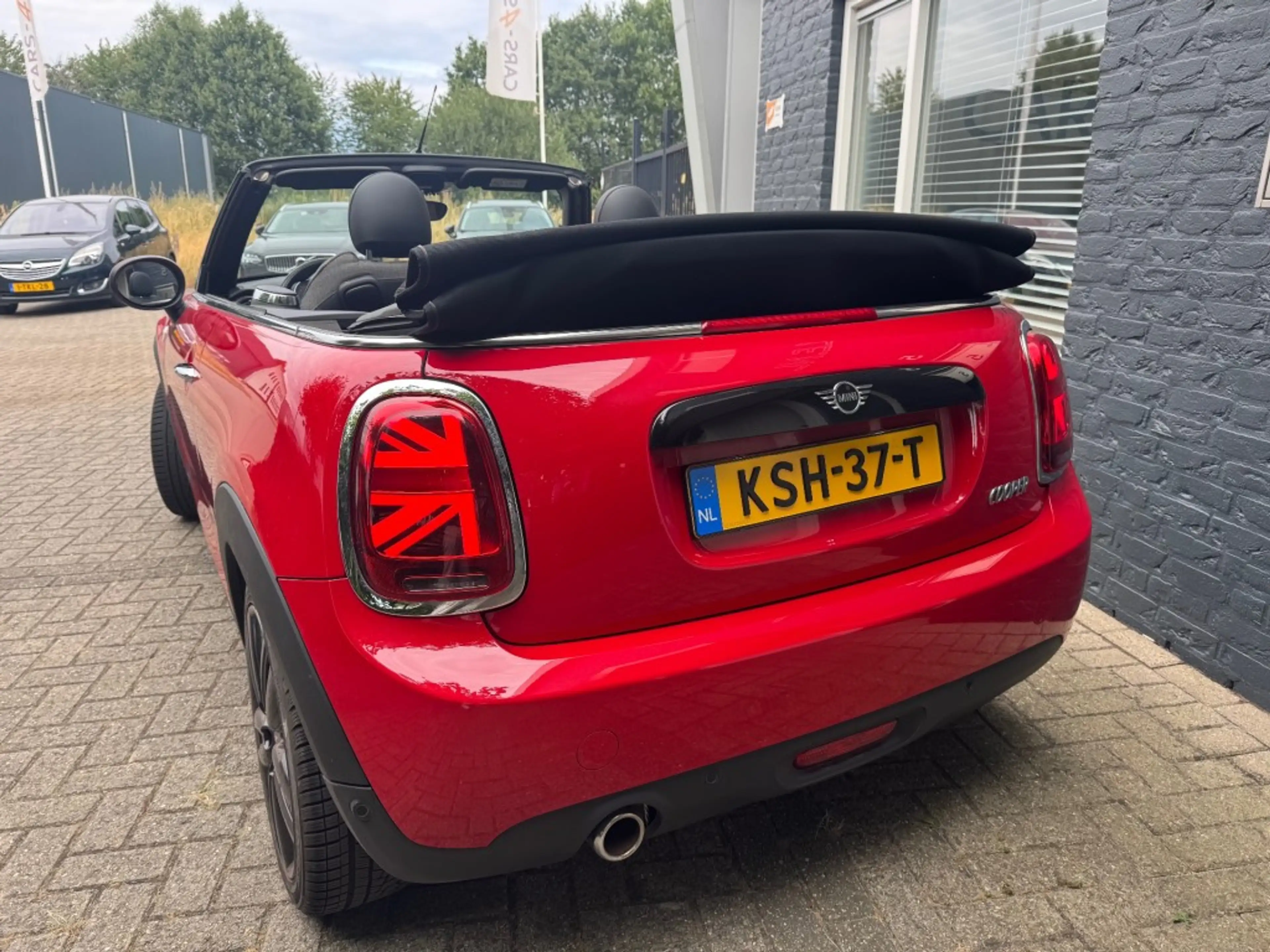 MINI Cooper Cabrio 1.5 COOPER + Led + Navi + 1/2 Leder + 17 inch JCW — photo 11
