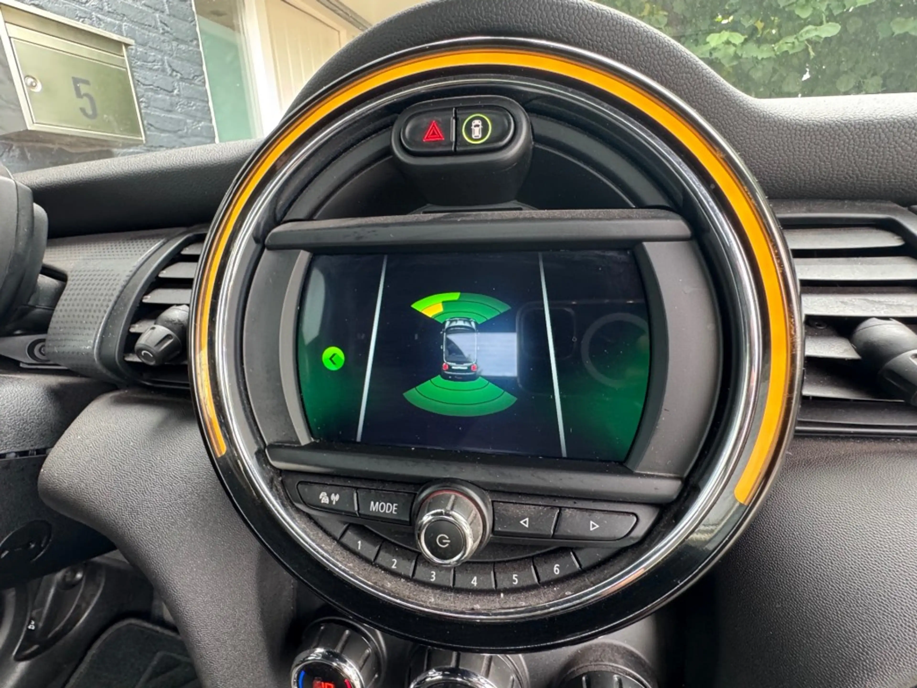 MINI Cooper Cabrio 1.5 COOPER + Led + Navi + 1/2 Leder + 17 inch JCW — photo 16
