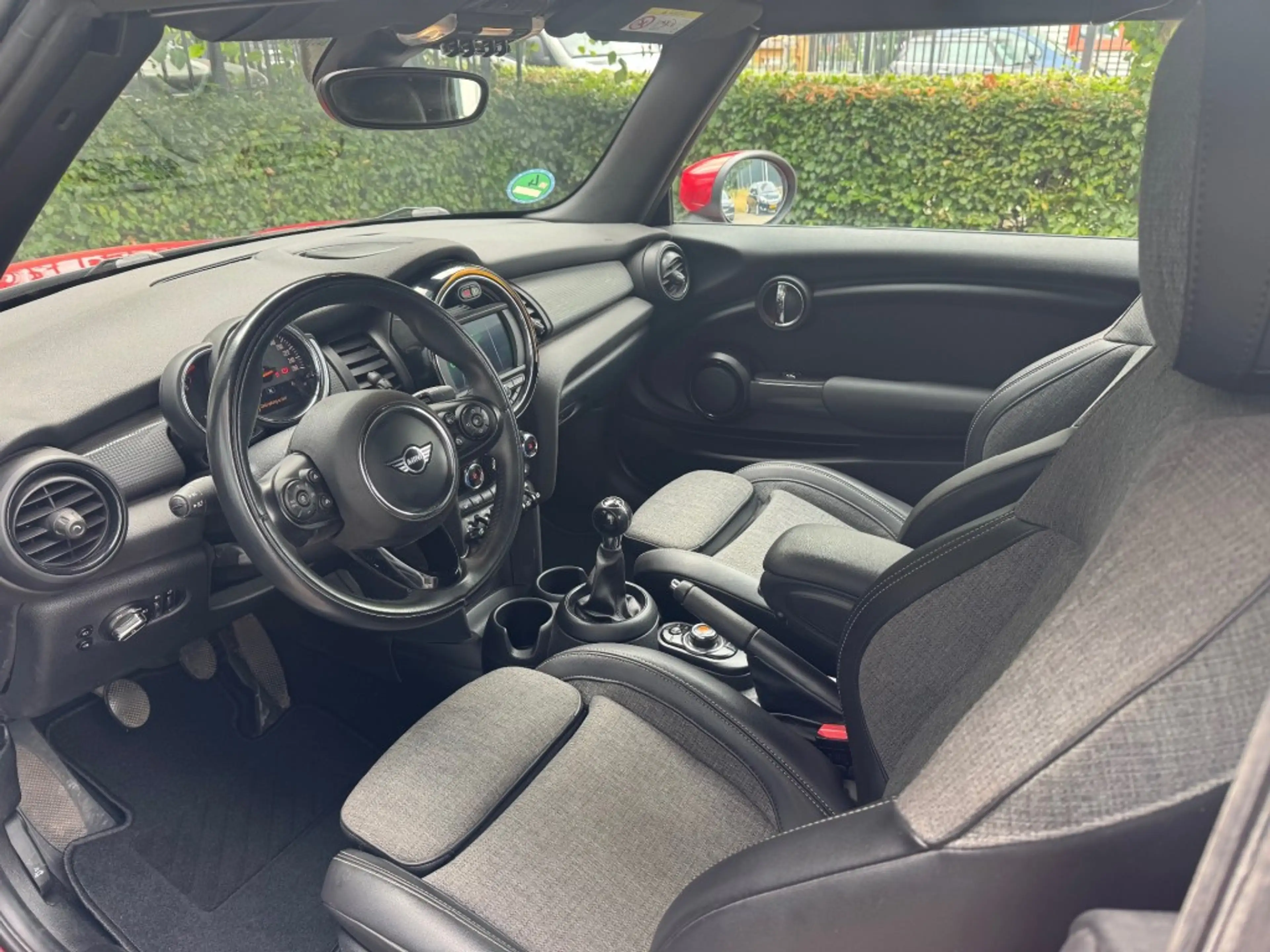 MINI Cooper Cabrio 1.5 COOPER + Led + Navi + 1/2 Leder + 17 inch JCW — photo 12