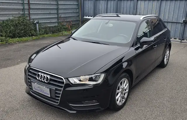 Audi A3 Sportback 1.6 tdi Ambition 110cv s-tronic E6