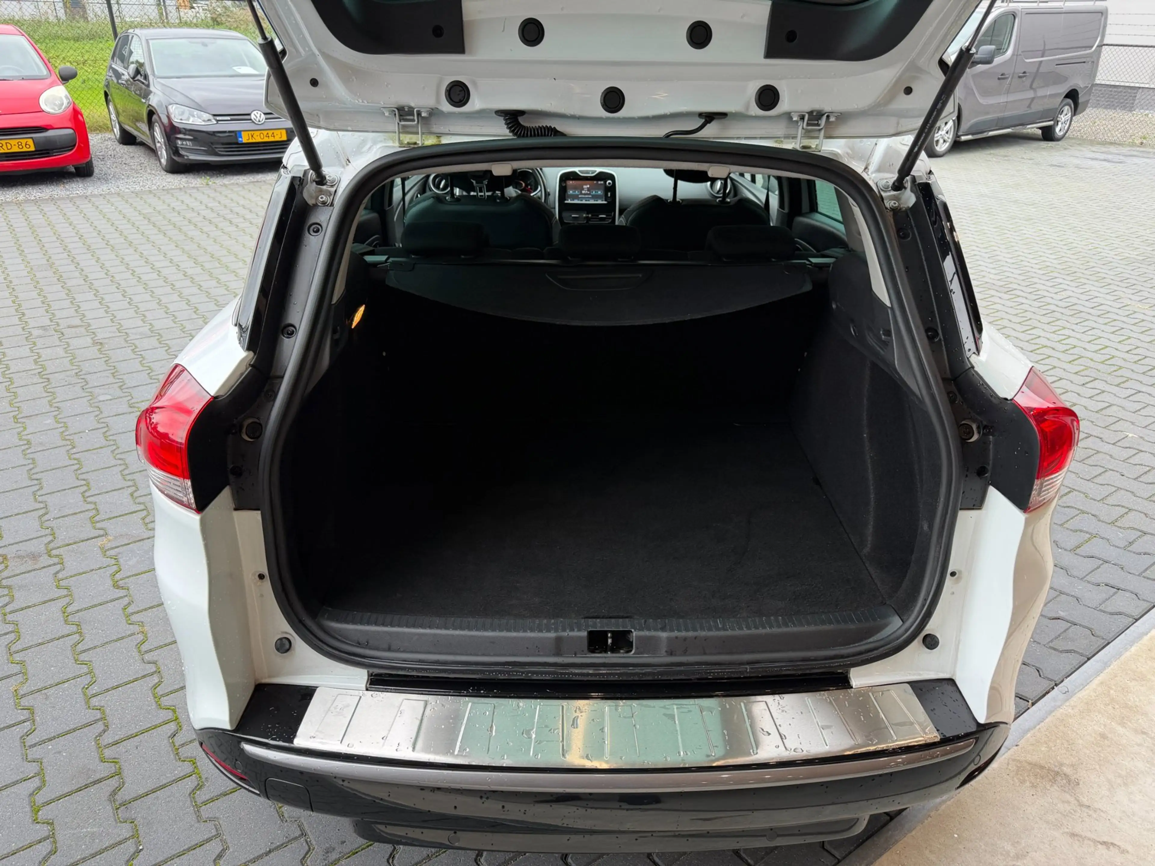 Renault Clio Estate 0.9 TCe Night&Day — photo 7