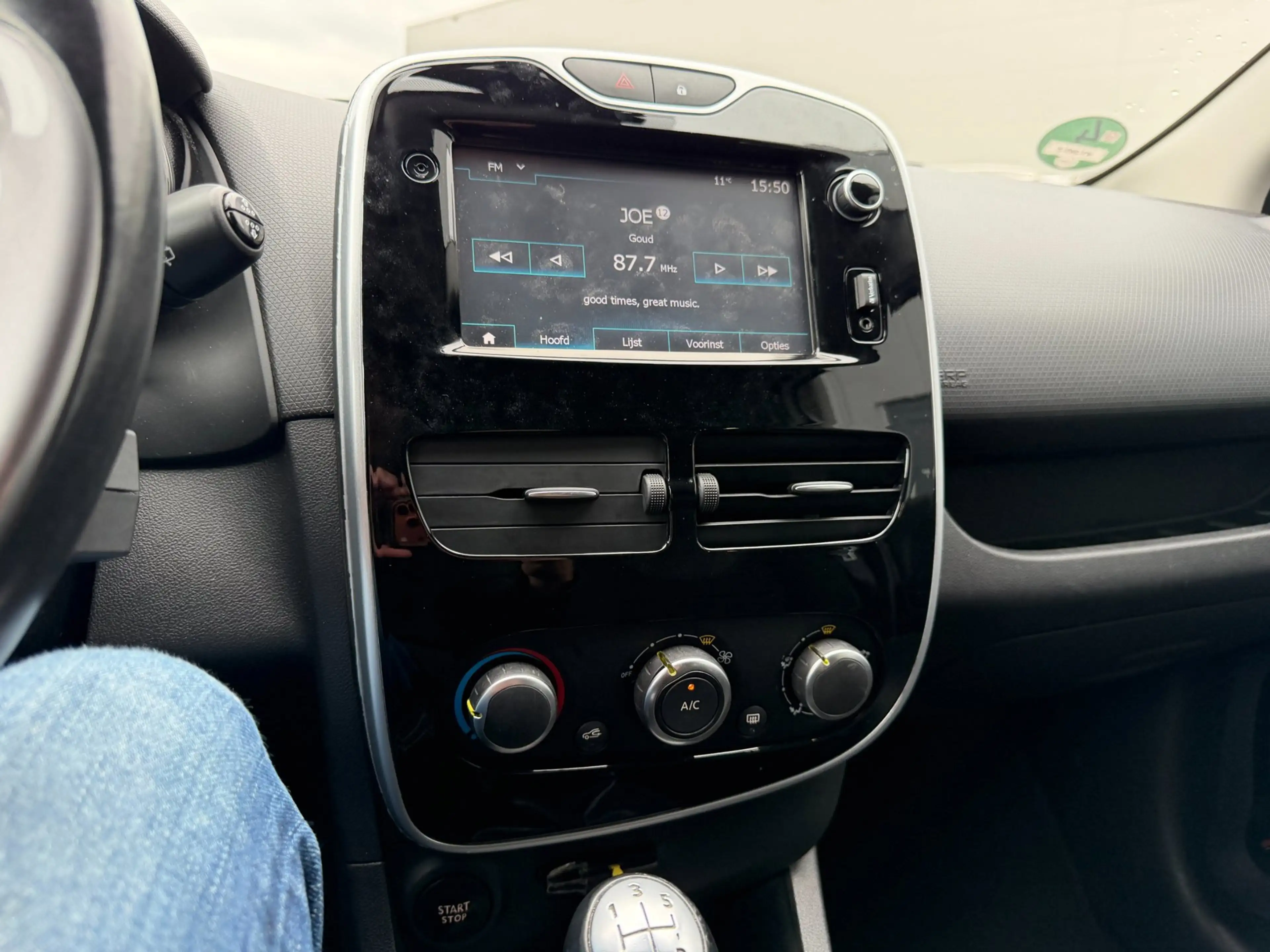 Renault Clio Estate 0.9 TCe Night&Day — photo 13