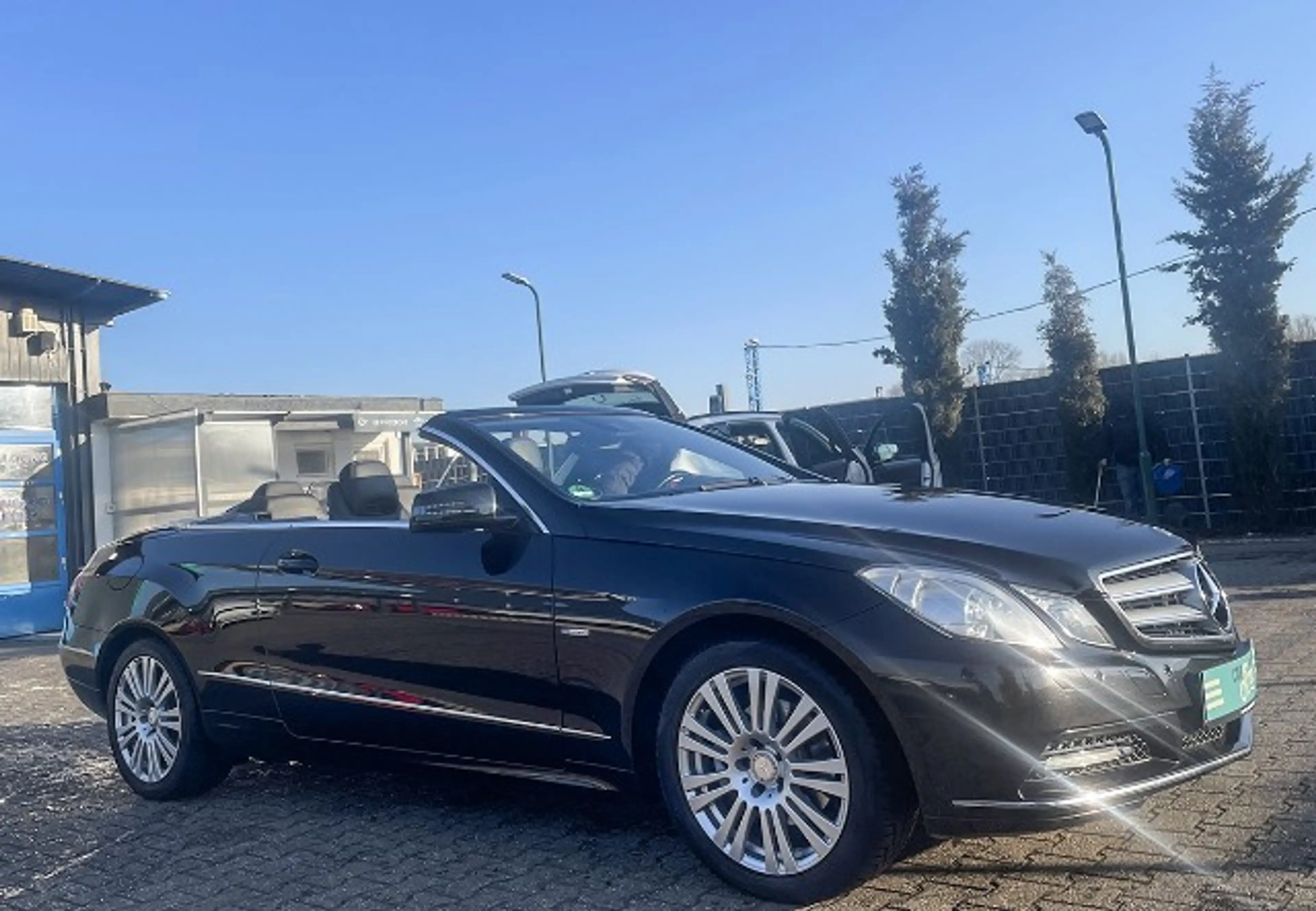 Mercedes-Benz E 220 CDI Cabrio Avantgarde Navi SHZ Leder — photo 3