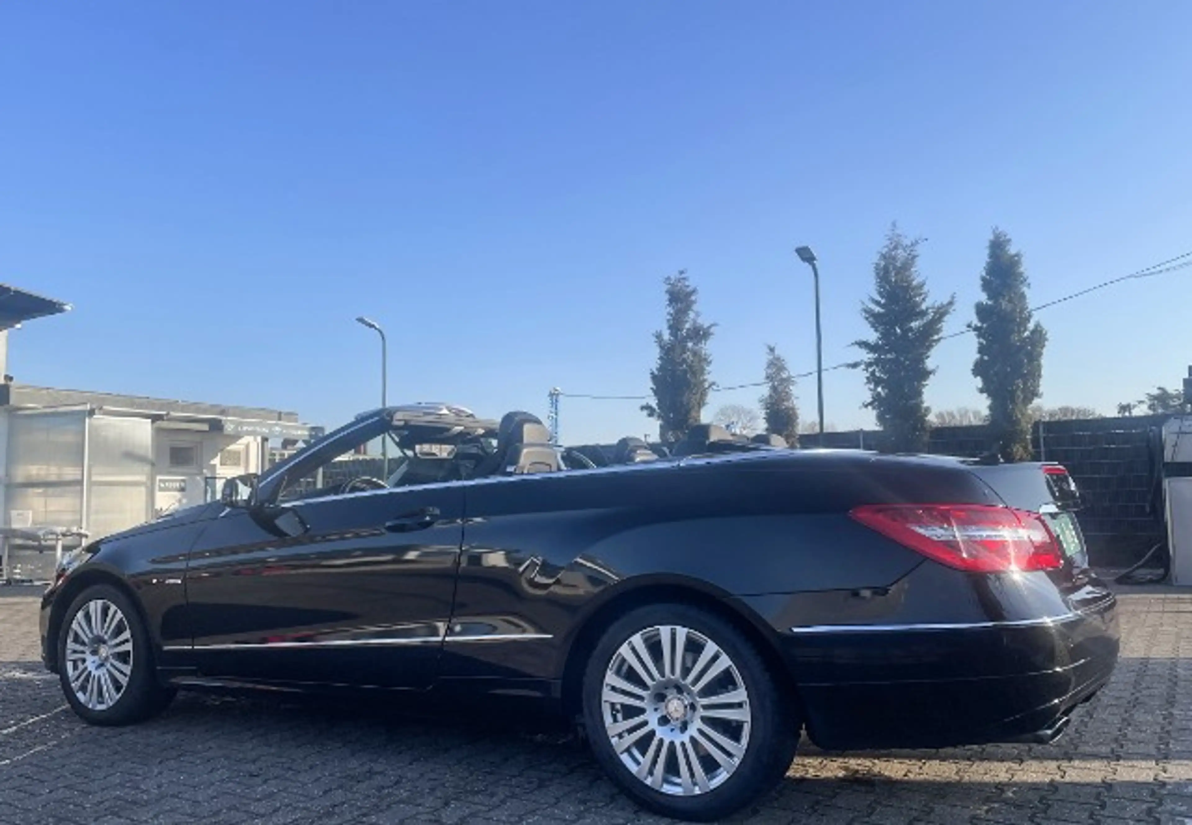 Mercedes-Benz E 220 CDI Cabrio Avantgarde Navi SHZ Leder — photo 6
