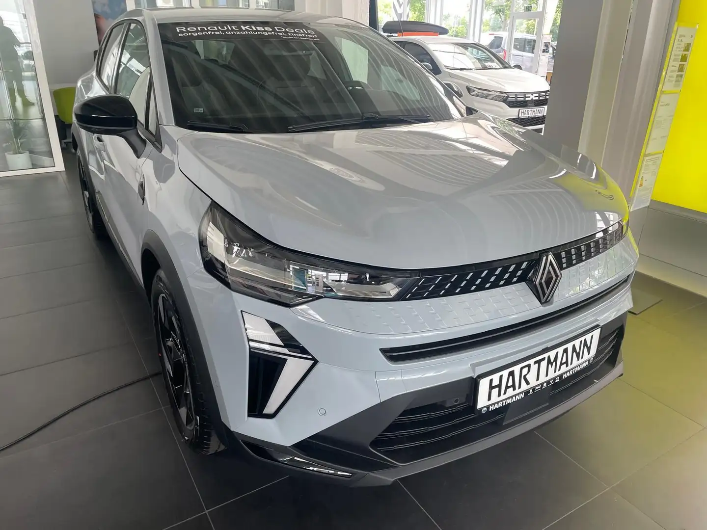 Renault Captur Techno TCe 90 Grijs - 1