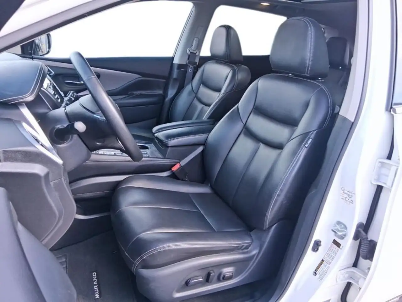 Nissan Murano снимка Nissan Murano