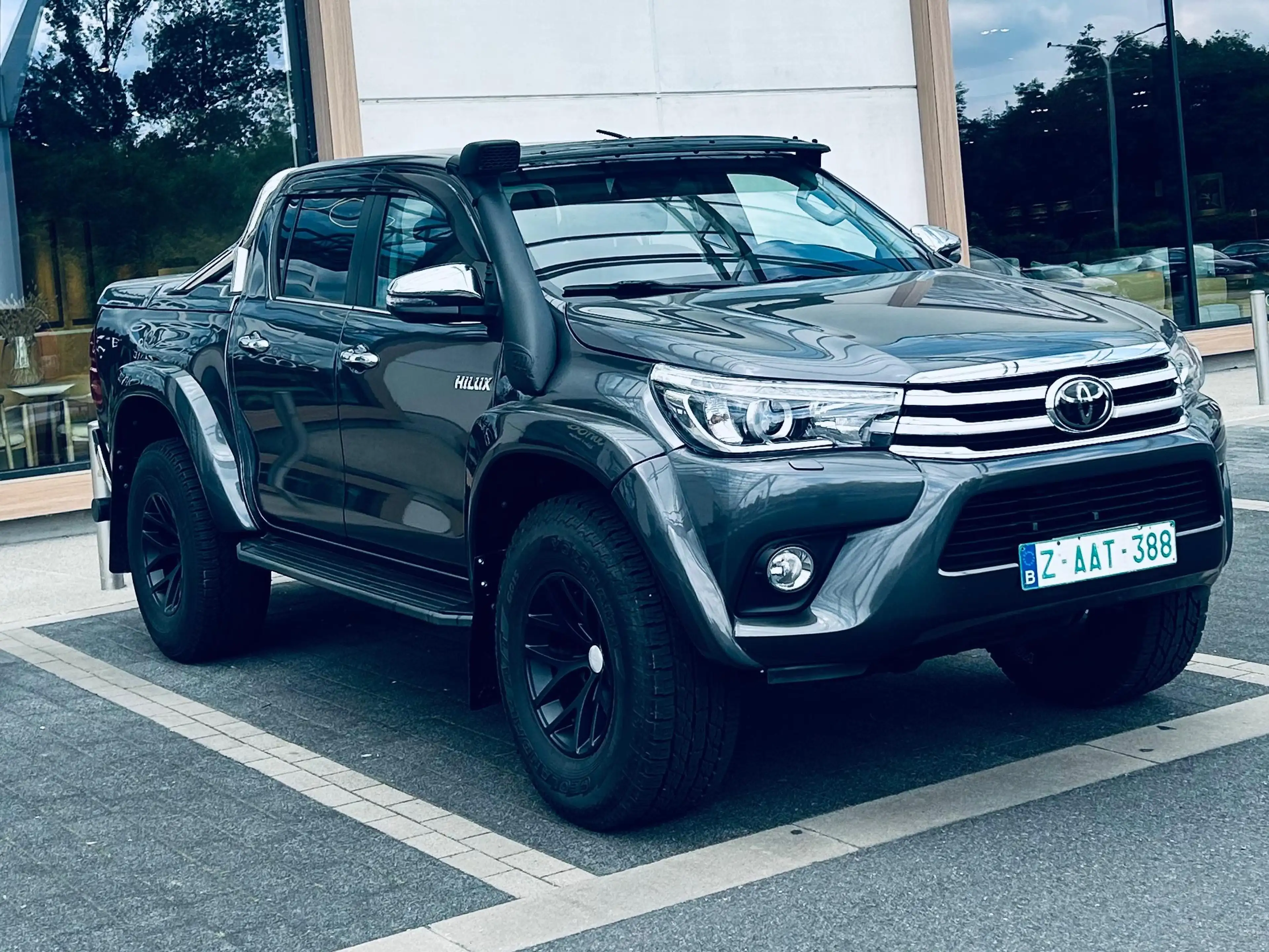 Toyota Hilux 2.4 D-4D 4WD ARCTIC TRUCK