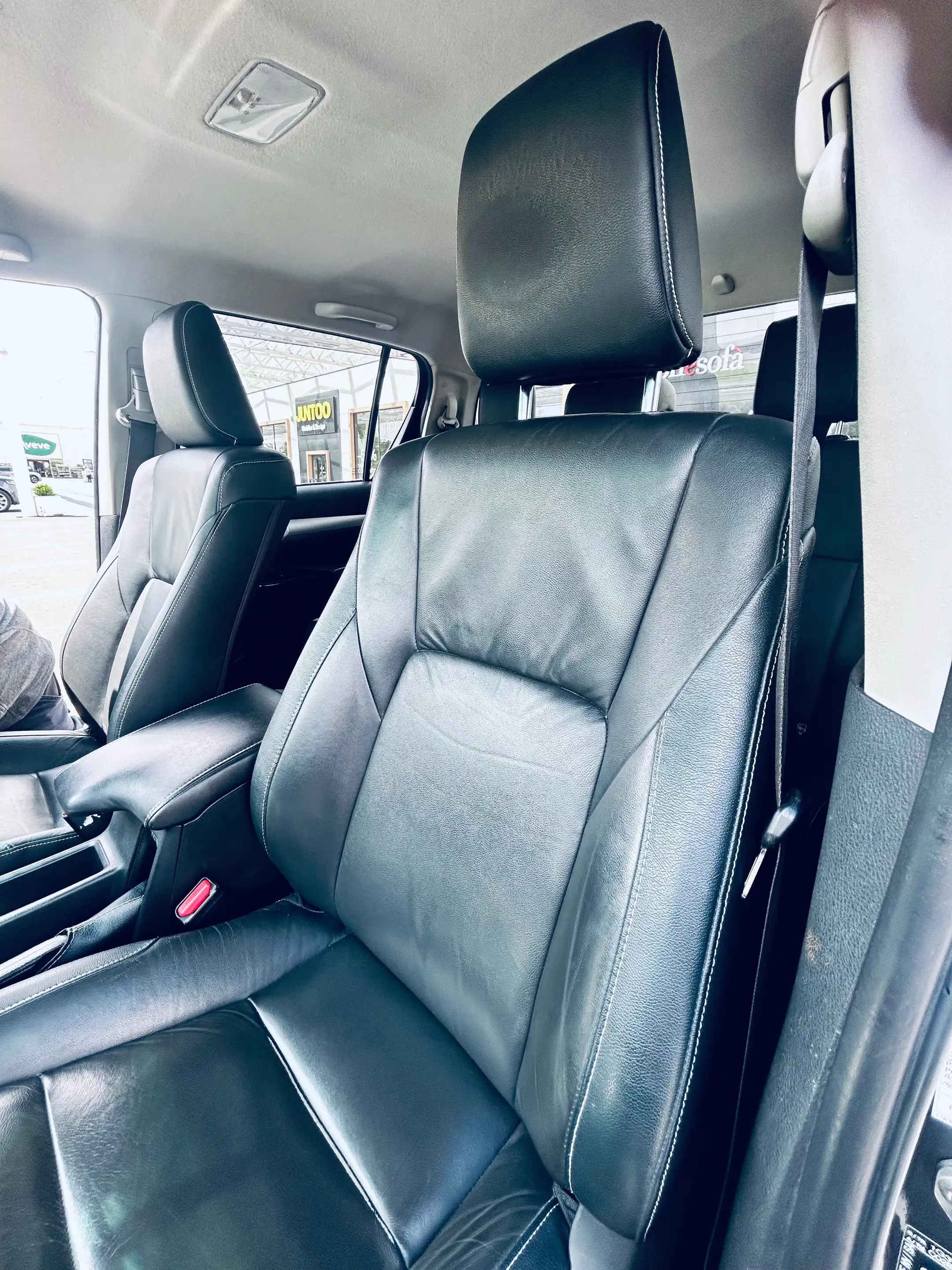 Toyota Hilux 2.4 D-4D 4WD ARCTIC TRUCK — photo 11