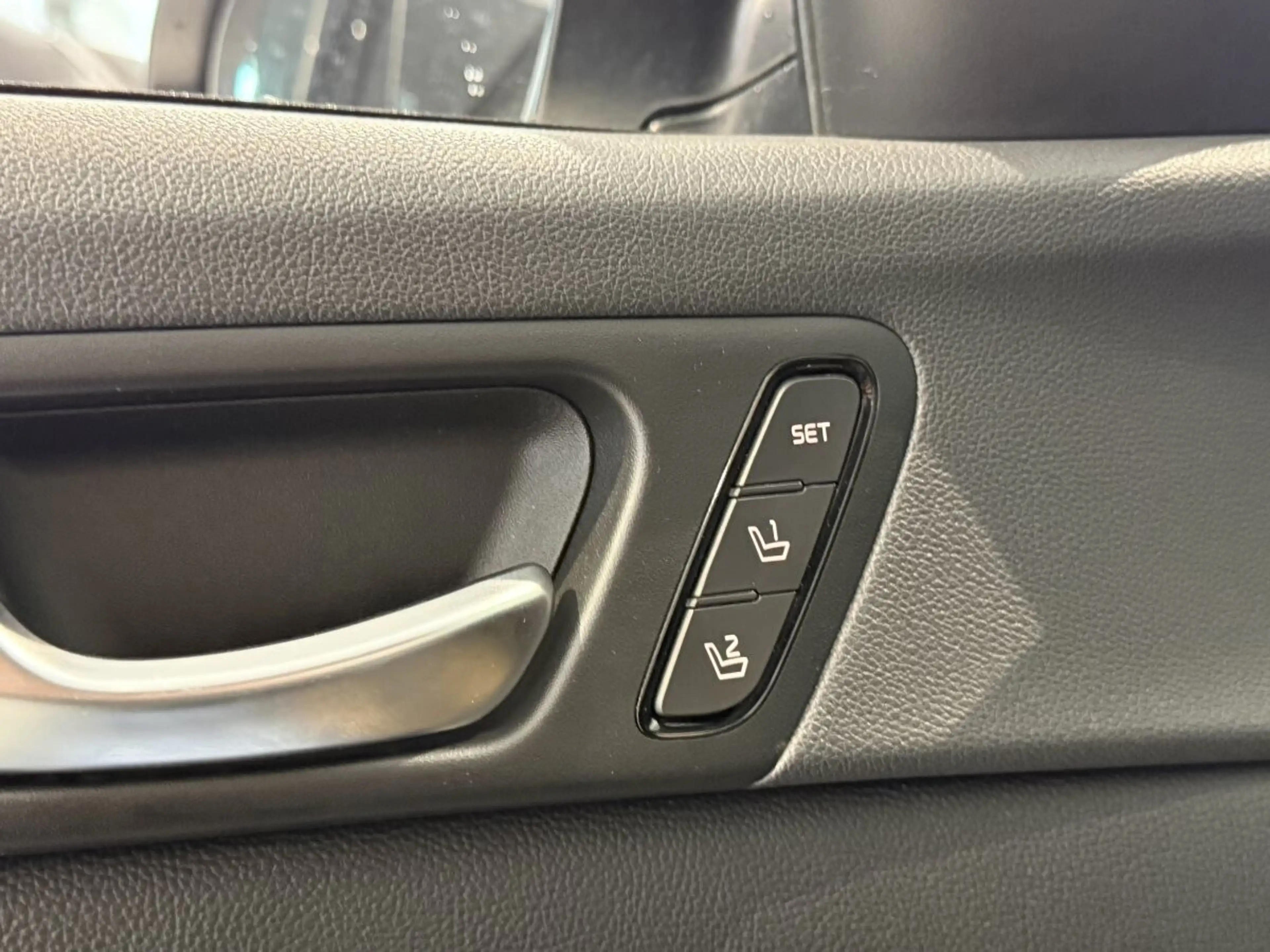 Kia Optima Platin Hybrid — photo 9
