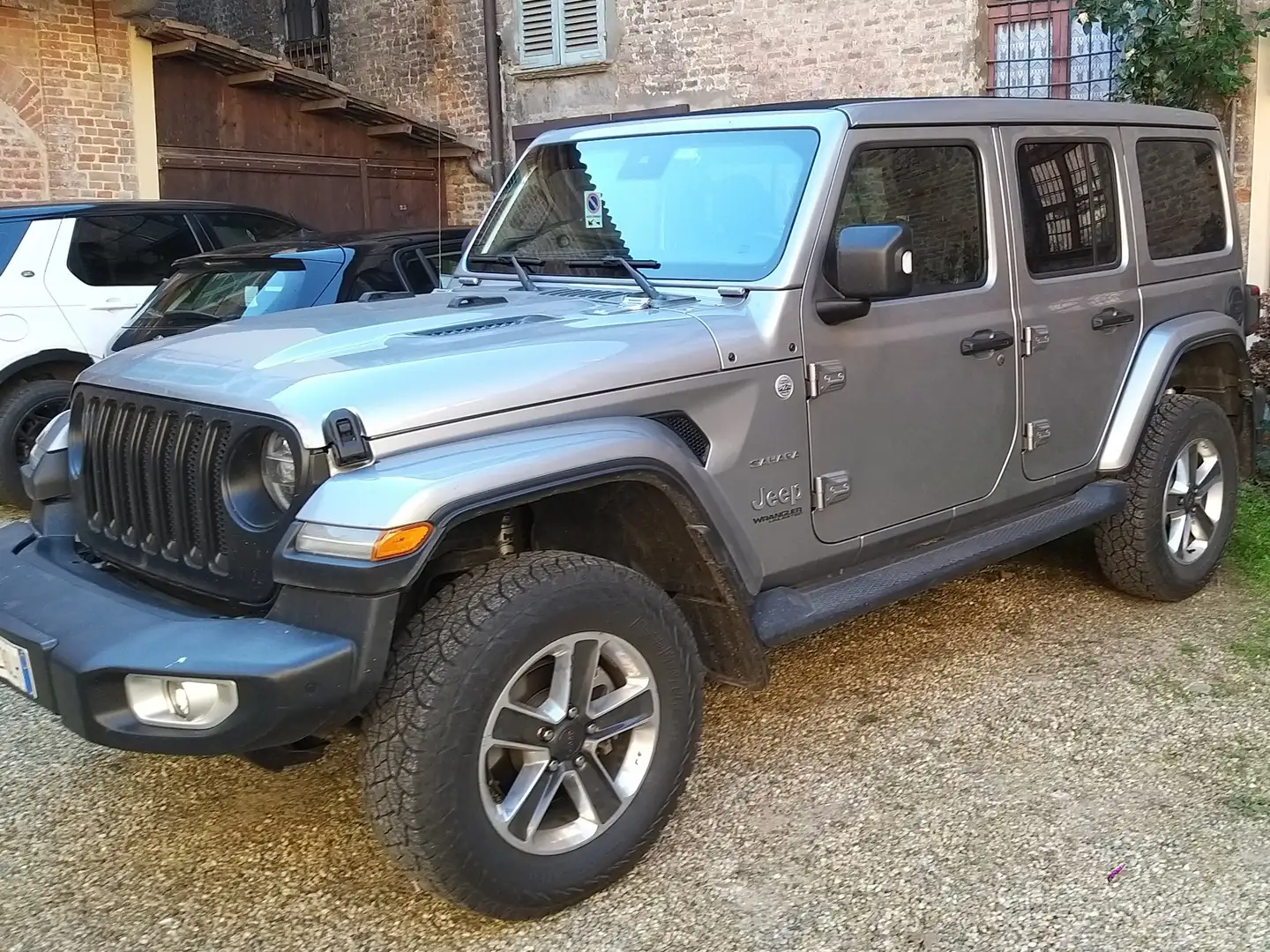 Jeep Wrangler JEEP Wrangler Unlimited Unlimited 2.2 Sahara Mopar Argento - 2