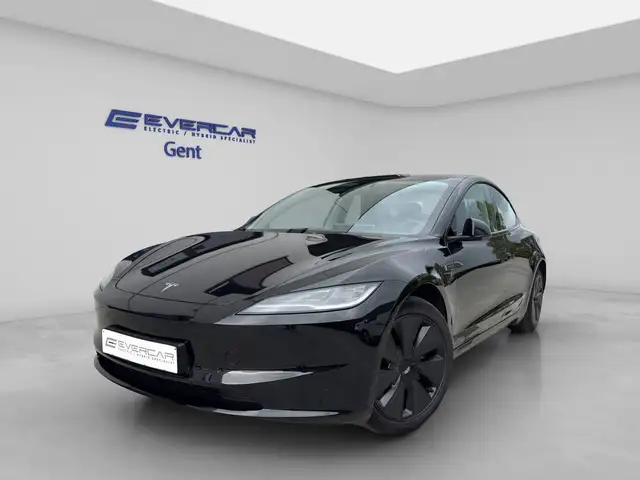 Tesla Model 3 Model 3 Standard Range Highland  *TOWHOOK*MATRIX*HW4**
