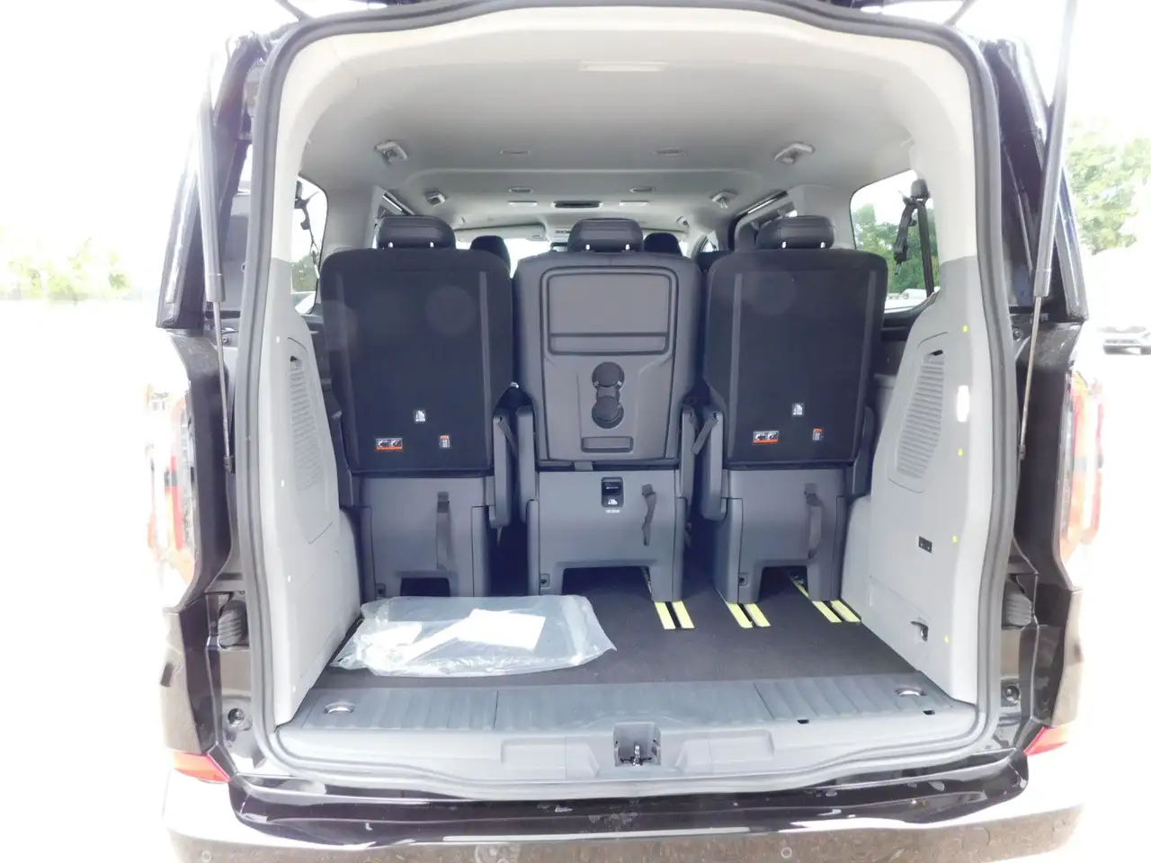 Ford Tourneo Custom 2026 — фото 15