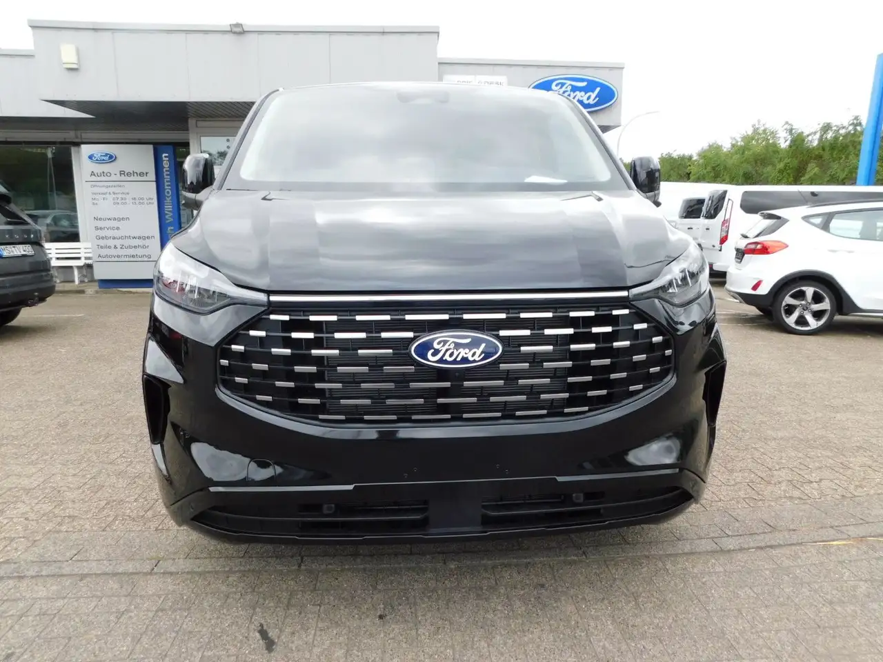 Ford Tourneo Custom 2026