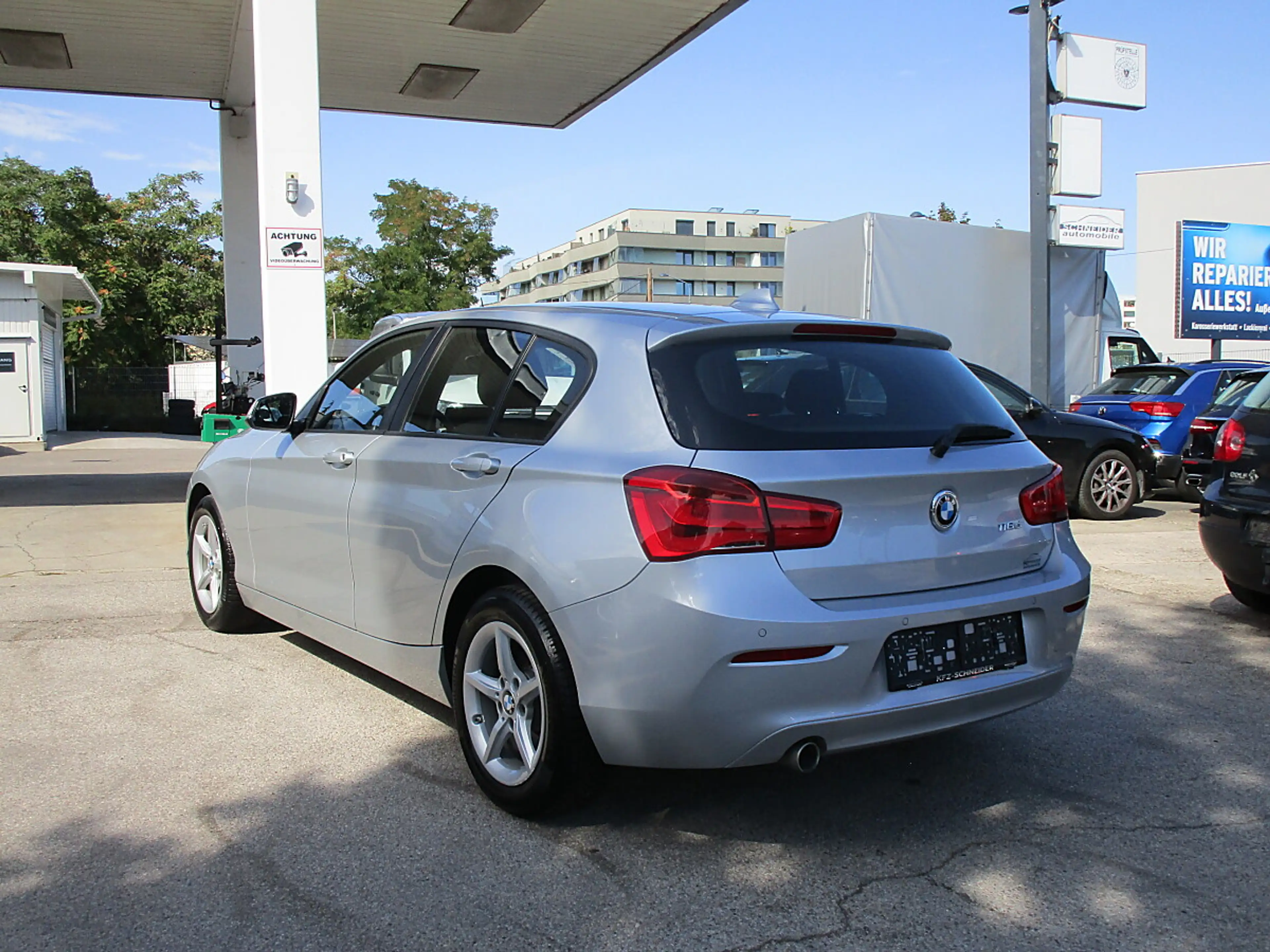 BMW 116 d Advantage — photo 15