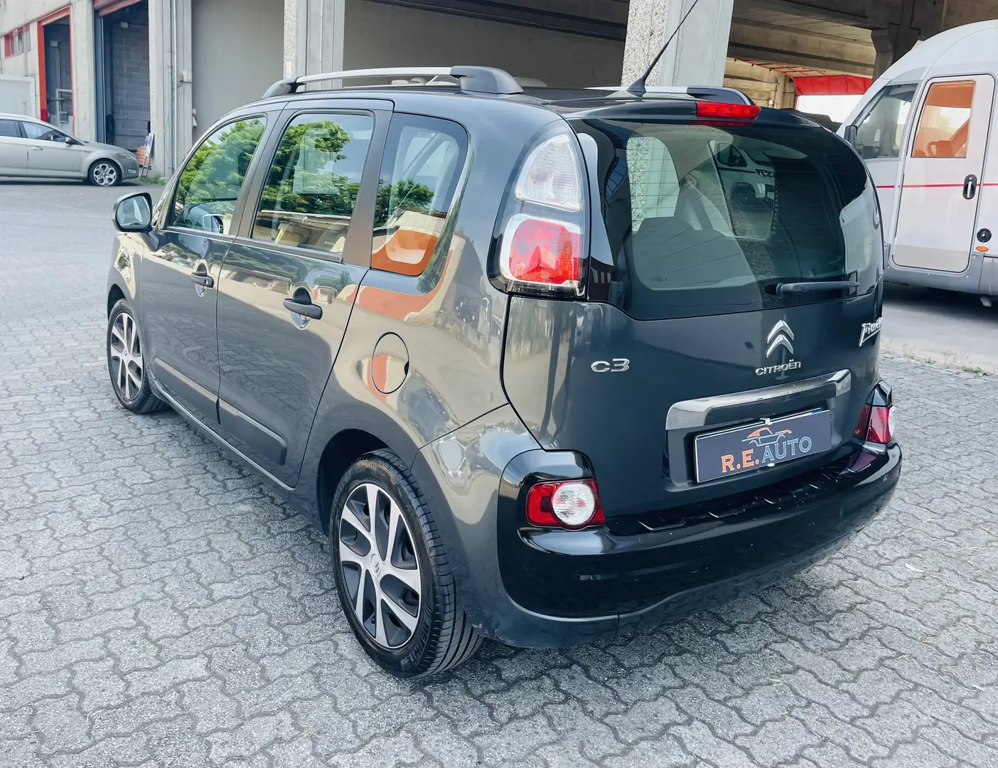 Citroen C3 Picasso 1.4 vti 95 exclisive limited - 1