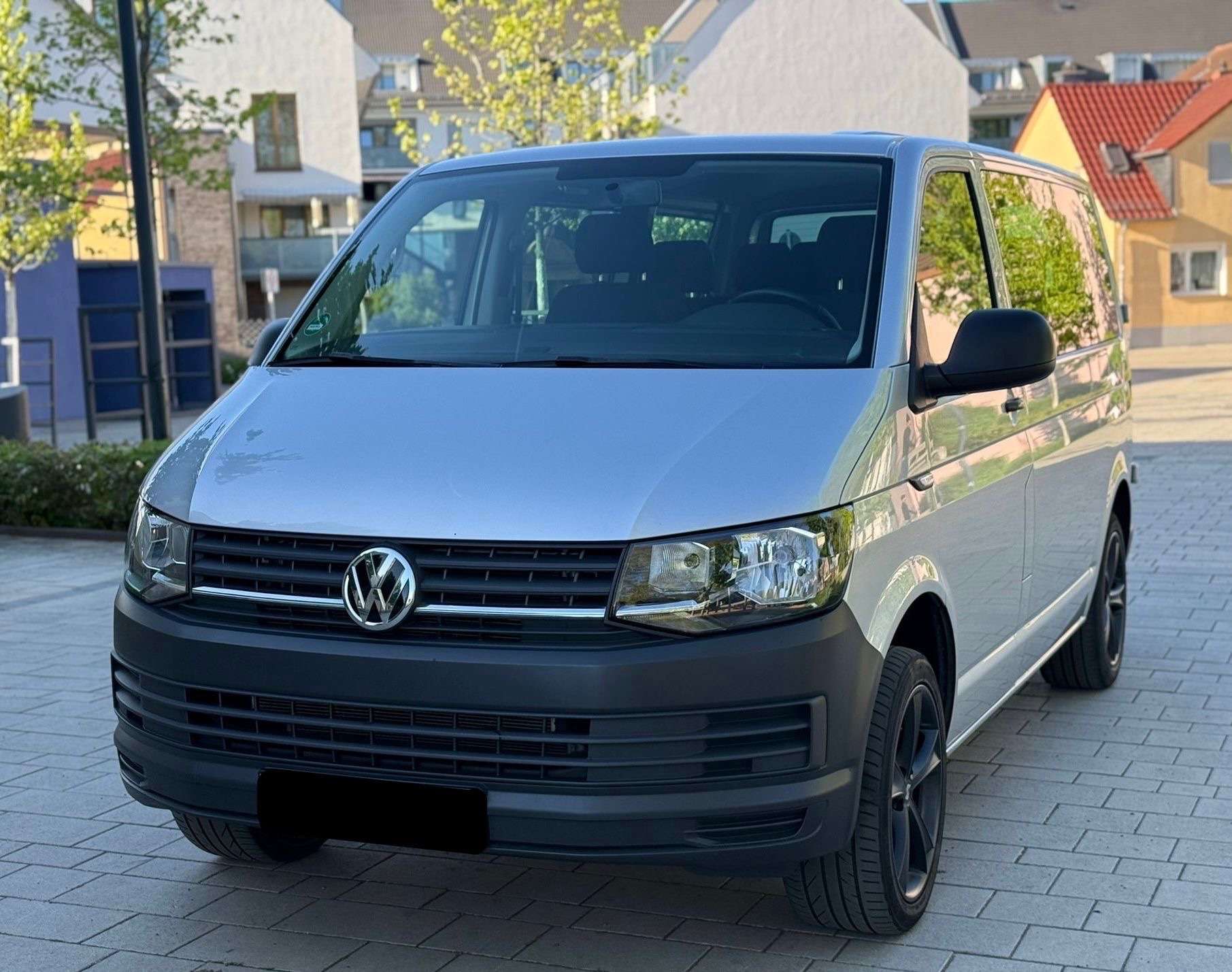 Second hand Volkswagen Transporter T6 Kombi