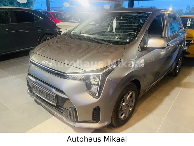 Kia Picanto view 3