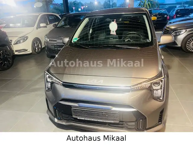 Kia Picanto view 4