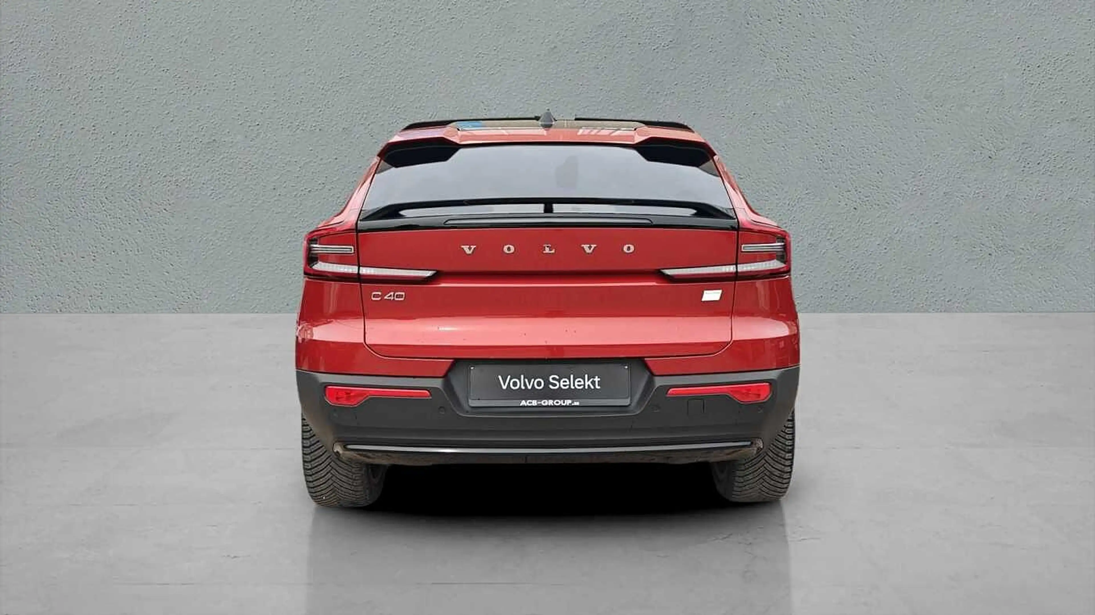Volvo C40 Recharge Core, Single Motor Extended Range, Elektr — photo 8