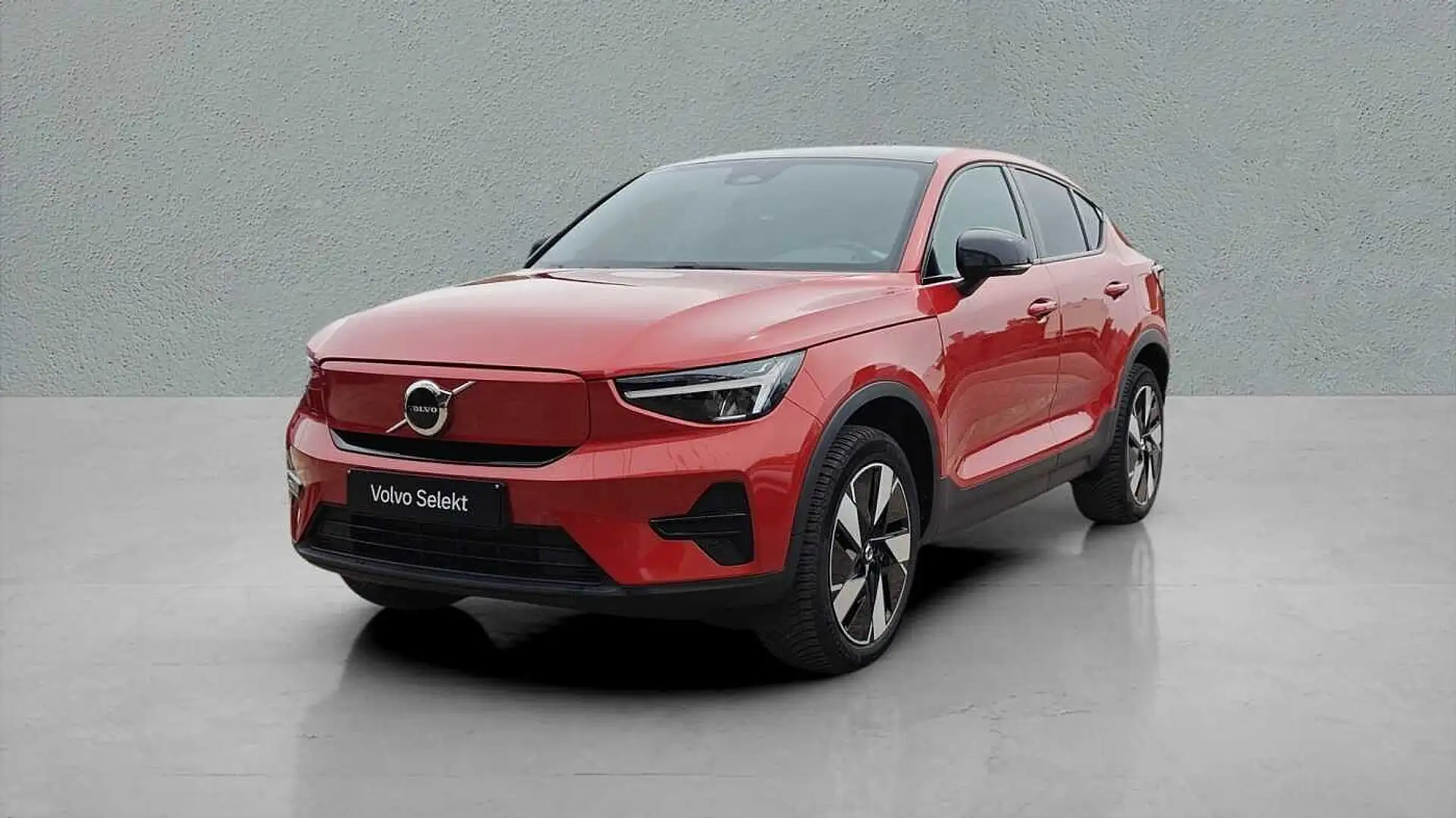 VOLVO C40