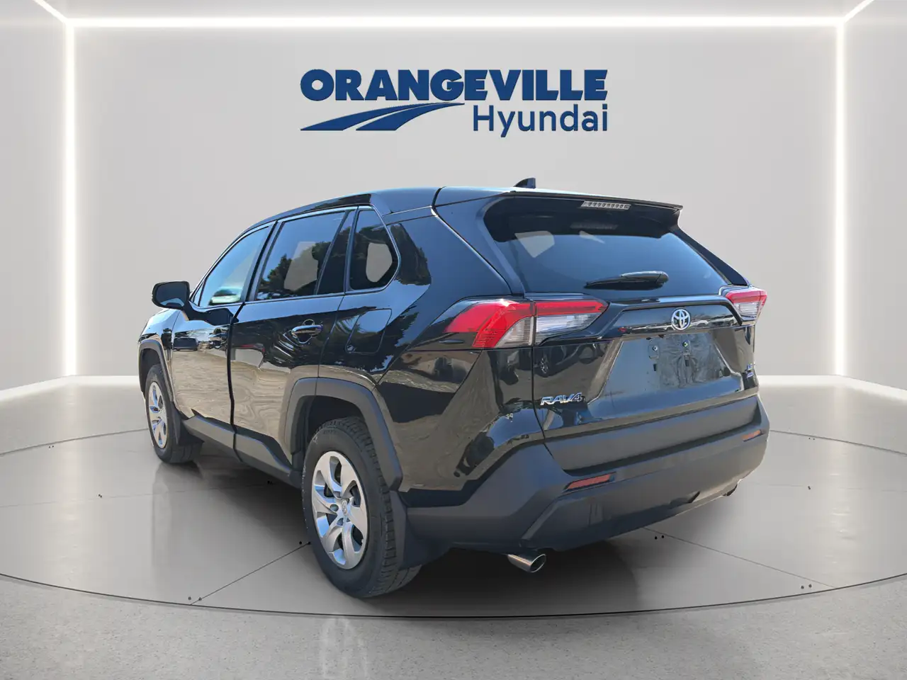 Toyota RAV 4 снимка Toyota RAV 4