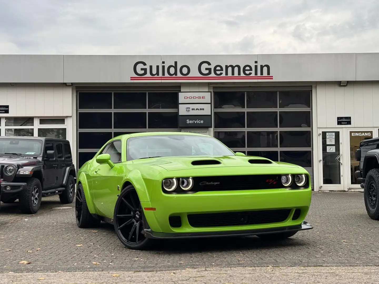 Dodge Challenger 6.4 V8 R/T Scat Pack 22"+Carbon+Klappenauspuff Wid Green - 1
