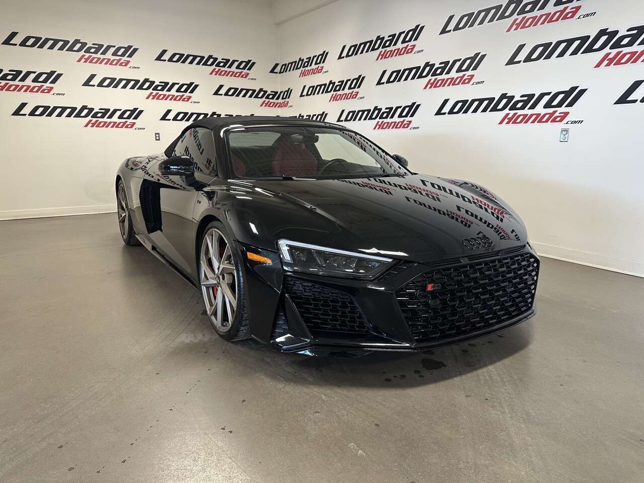 2023 Audi R8 V10 performance Réservé / Reserved Call Us — снимка 1