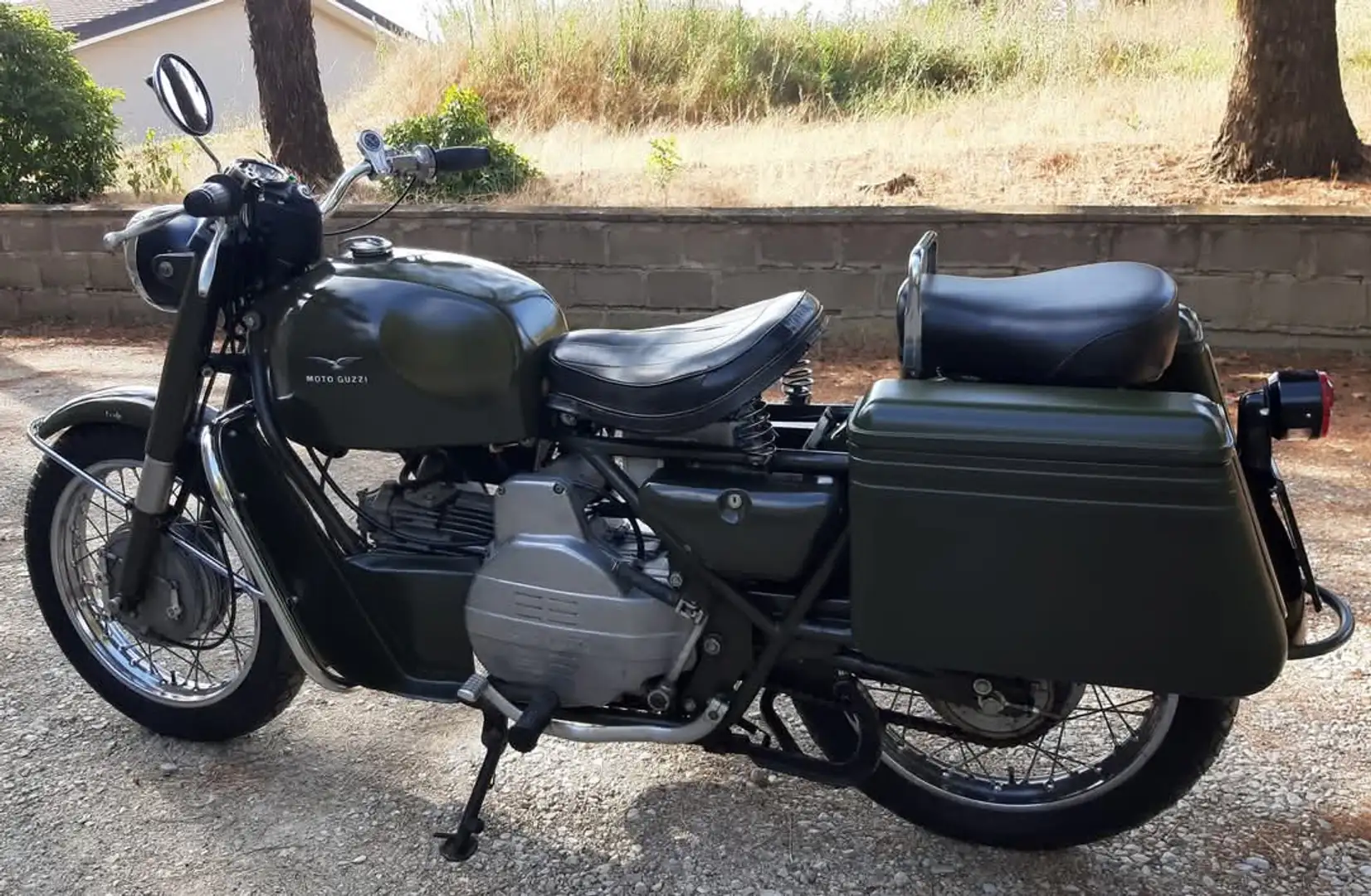 Moto Guzzi Nuovo Falcone Militare Verde - 2