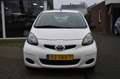 Toyota Aygo 1.0-12V Now AIRCO ELEK RAMEN Weiß - thumbnail 2