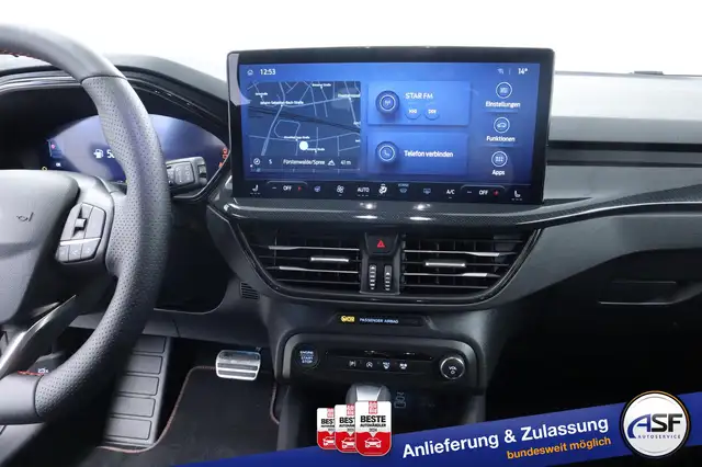 Ford Focus view 19