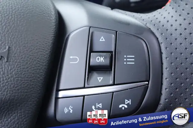 Ford Focus view 22